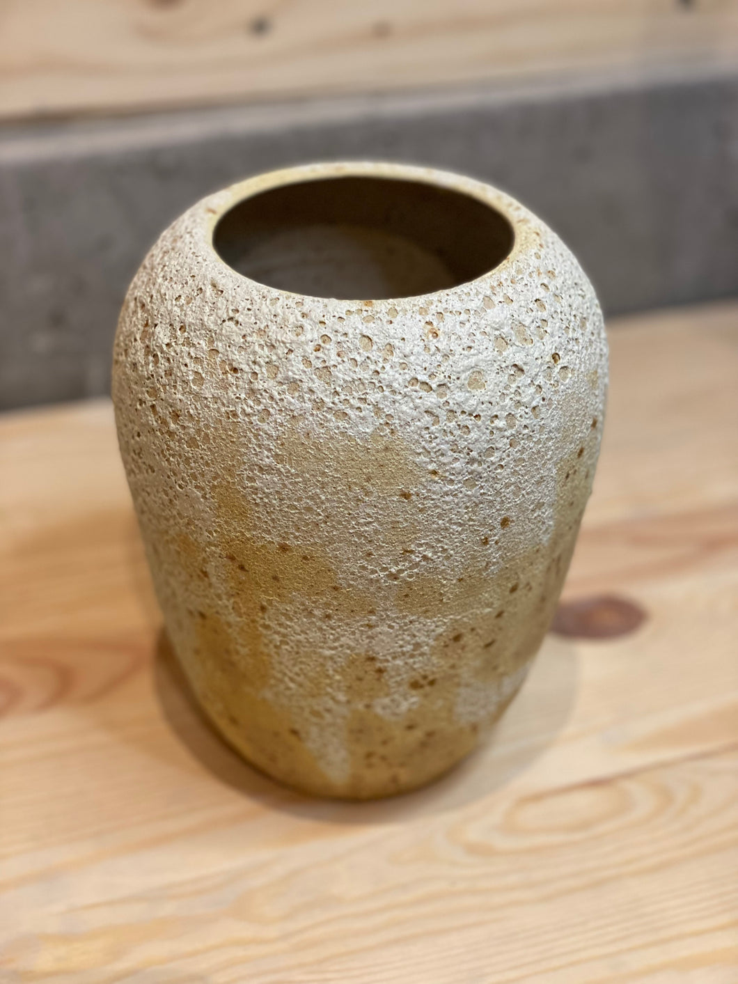 Keramikk vase