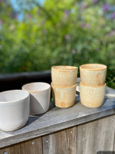 Last inn bildet i Galleri-visningsprogrammet, Små krus
